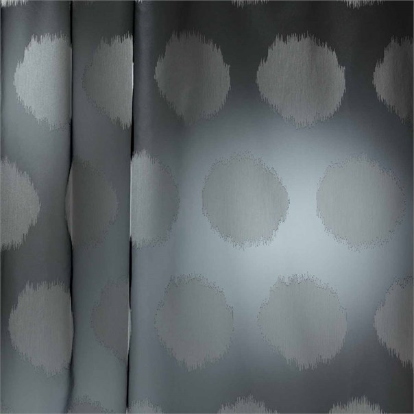 Dot Onyx/Chalk Fabric by Harlequin