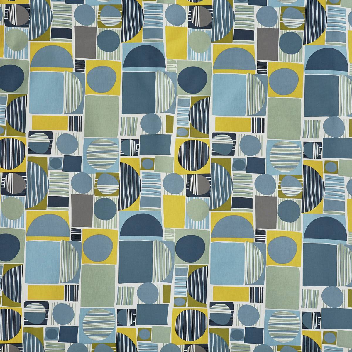 Carrie Bluebell Fabric by Prestigious Textiles